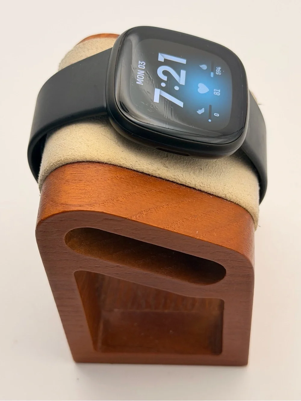 Fitbit Versa 3, Tested, Charger Included, Screen Protector, Black Case, Excellen